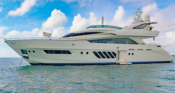 barco de ocasion en Tarragona beneteau monte carlo 2021<br />